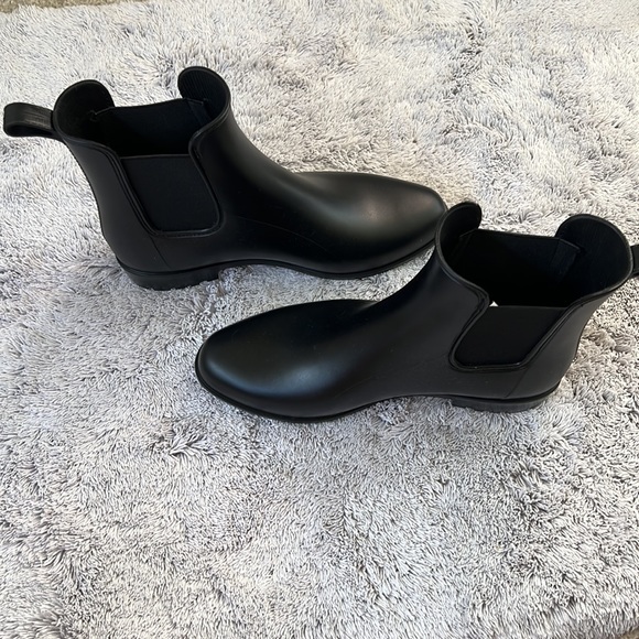 Chelsea Rain Boots - Picture 4 of 7